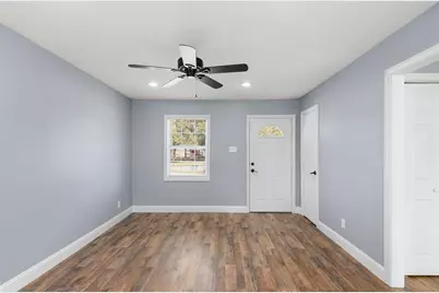 5102 Carmen Street, Houston, TX 77033 - Photo 9
