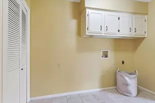 2574 Marilee Ln, Houston, TX 77057 - Photo 9