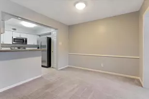 2574 Marilee Ln, Houston, TX 77057 - Photo 15