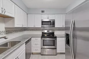 2574 Marilee Ln, Houston, TX 77057 - Photo 19