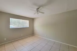 3206 Lobit Dr, Dickinson, TX 77539 - Photo 13