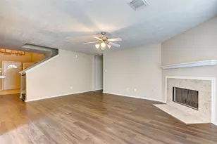 16935 Hampton Glen Ct, Houston, TX 77083 - Photo 9