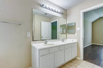 16935 Hampton Glen Court, Houston, TX 77083 - Photo 17