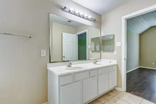16935 Hampton Glen Ct, Houston, TX 77083 - Photo 17