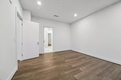 1711 Allen Parkway #2403, Houston, TX 77019 - Photo 15