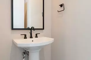 1711 Allen Pkwy, Houston, TX 77019 - Photo 27