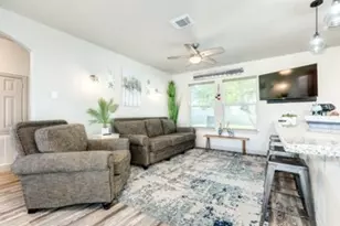 117 Tarpon Ave, Galveston, TX 77550 - Photo 3