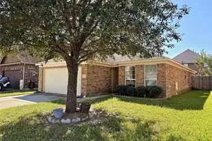 8135 Quiet Prairie Trail, Houston, TX 77049 - Photo 3