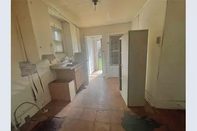 3409 Sealy Street, Galveston, TX 77550 - Photo 9