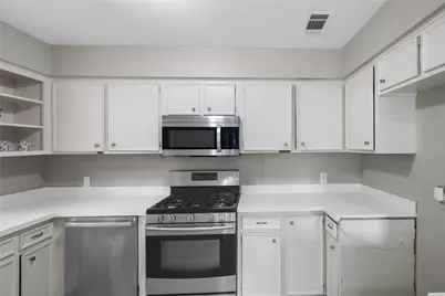 3822 Avenue P, Rosenberg, TX 77471 - Photo 9