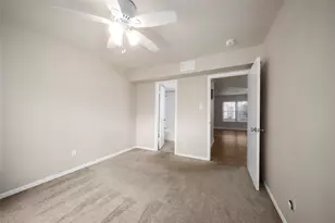 515 Tallowood Rd, Houston, TX 77024 - Photo 17