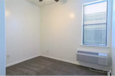4705 Lyons Avenue #5, Houston, TX 77020 - Photo 3