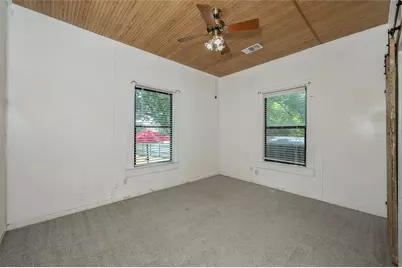 506 N Hill Street, Caldwell, TX 77836 - Photo 17