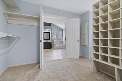 2019 Braesmeadow Lane, Sugar Land, TX 77479 - Photo 17