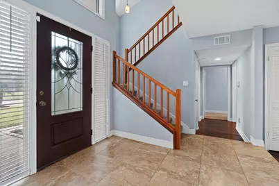 2019 Braesmeadow Lane, Sugar Land, TX 77479 - Photo 3