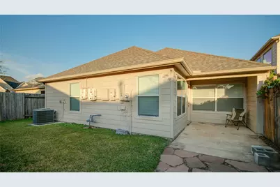 10506 Pleasant Villas Lane, Houston, TX 77075 - Photo 37