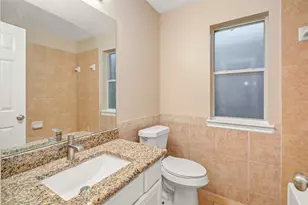 10506 Pleasant Villas Ln, Houston, TX 77075 - Photo 11