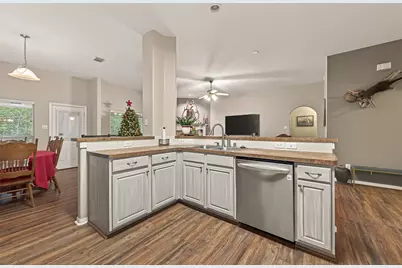 16627 Oarlock Court, Crosby, TX 77532 - Photo 11