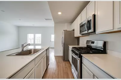 4226 Iris Jade Drive, Baytown, TX 77521 - Photo 13