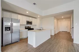 4226 Iris Jade Dr, Baytown, TX 77521 - Photo 11