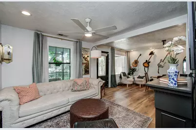 1612 E Bonner Street, Houston, TX 77007 - Photo 11