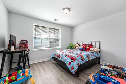 305 Bryan Way, Angleton, TX 77515 - Photo 21