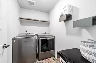 305 Bryan Wy, Angleton, TX 77515 - Photo 25
