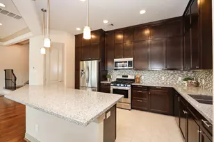 6705 Woodbend Park S, Houston, TX 77055 - Photo 11