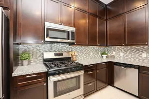 6705 Woodbend Park S, Houston, TX 77055 - Photo 13