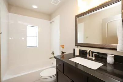 6705 Woodbend Park S, Houston, TX 77055 - Photo 37