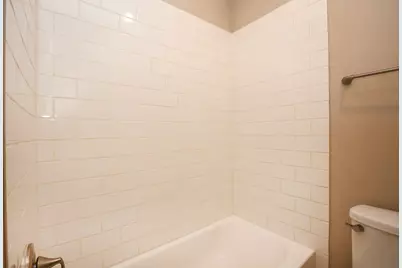 6705 Woodbend Park S, Houston, TX 77055 - Photo 33