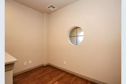 6705 Woodbend Park S, Houston, TX 77055 - Photo 17