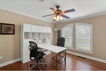 308 Oak Haven Street, Baytown, TX 77520 - Photo 31