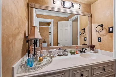308 Oak Haven Street, Baytown, TX 77520 - Photo 33