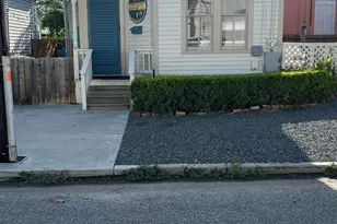 1914 24th St, Galveston, TX 77550 - Photo 3