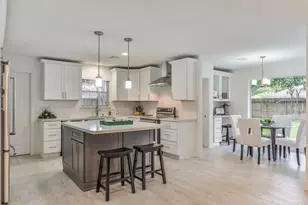 5470 Darnell St, Houston, TX 77096 - Photo 9