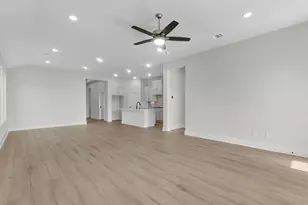 14951 Clover Mdw Ln, Montgomery, TX 77316 - Photo 9