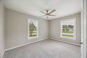 613 Winding Way St, Lake Jackson, TX 77566 - Photo 7