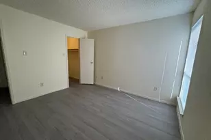 8315 Jorine Dr, Houston, TX 77036 - Photo 11