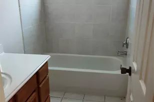 11827 Cape Hyannis Dr, Houston, TX 77048 - Photo 9