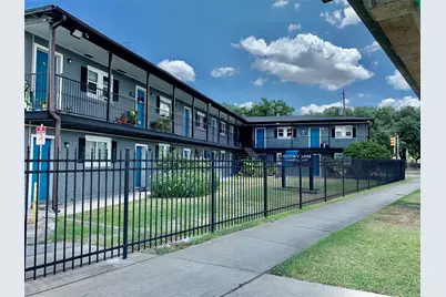 6702 Fulton St #4, Houston, TX 77022 - Photo 7
