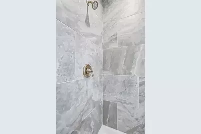 306 E 28th Street #B, Houston, TX 77008 - Photo 23
