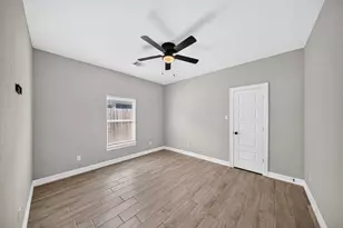 2309 Minnesota St, Houston, TX 77034 - Photo 17