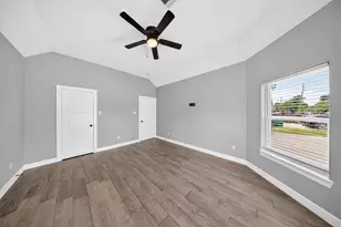2309 Minnesota St, Houston, TX 77034 - Photo 15