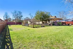 3414 Ave C, Dickinson, TX 77539 - Photo 5