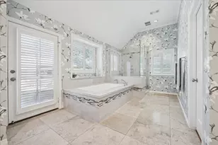 222 Plantation Rd, Bunker Hill Village, TX 77024 - Photo 17