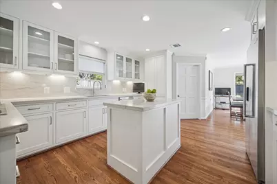 222 Plantation Road, Bunker Hill Village, TX 77024 - Photo 13