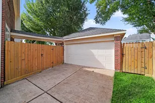 17510 Tall Maple Ct, Houston, TX 77095 - Photo 29