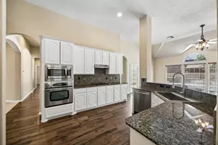 1007 Longdraw Dr, Katy, TX 77494 - Photo 11
