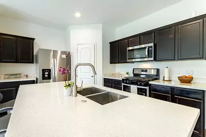 5134 Jasmine Dawn Drive, Katy, TX 77449 - Photo 9